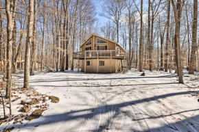 Updated Lake Escape with Hot Tub, 1 Mi to Beach